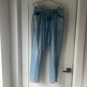 H&M Straight Leg Lightwash Denim